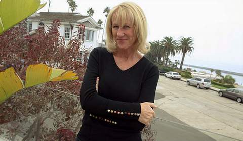 �Ƽ�ʱ��_�ȸ��츻�񻰣�Ů��Ħʦ����������(ͼ)