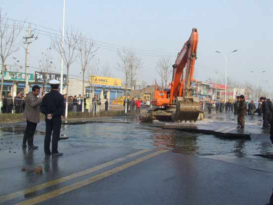 ������������ˮ�ܵ�9������11�α���(��ͼ)