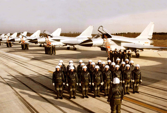 空军飞行员_空军飞行员的收入(3)